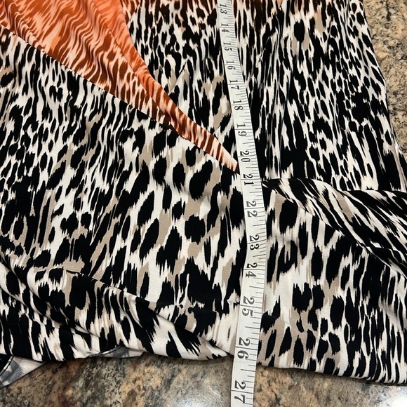 Calvin Klein Cross Over cheetah print sleeveless blouse 1X Orange & Black - Picture 8 of 9